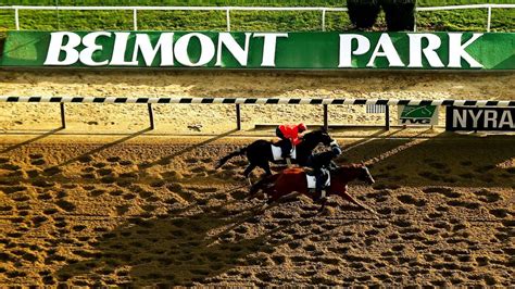 kneeling jockey|Jockeys take knee as Belmont racing resumes